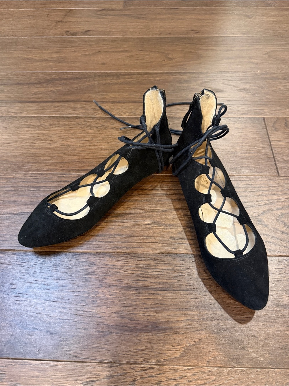 Nine West Faux Suede Lace-Up Pointed Toe Flats - Black Size 6.5 - C31-082